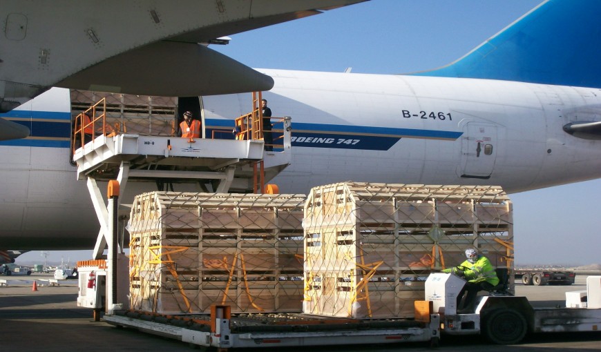 十月田镇到深圳空运公司